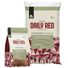 Load image into Gallery viewer, Daily Red® Crushed™ Garlic - Mineral Supplement for Horses
